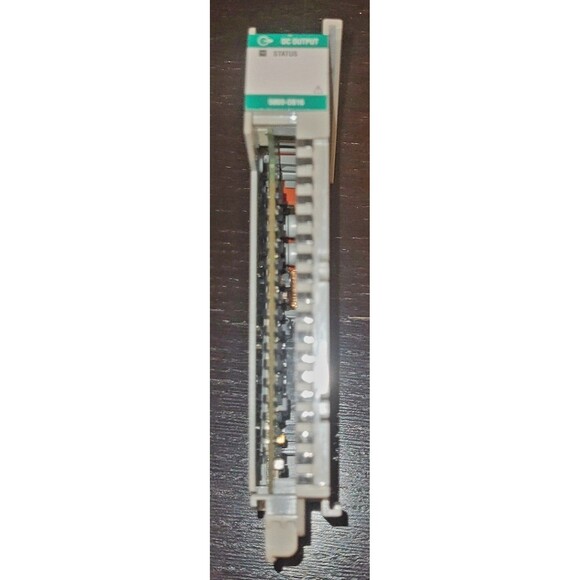 Allen Bradley 5069-OB16 /B FW 3.012 Compact 5000 DC Output Module 5069OB16 - Picture 2 of 3